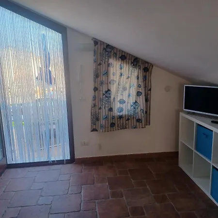 Feriehus Mansarda Marina Campofelice Di Roccella